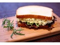 Susam Sandwich Bebek
