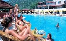Turizm gelirleri 4,98 milyar dolara geriledi 